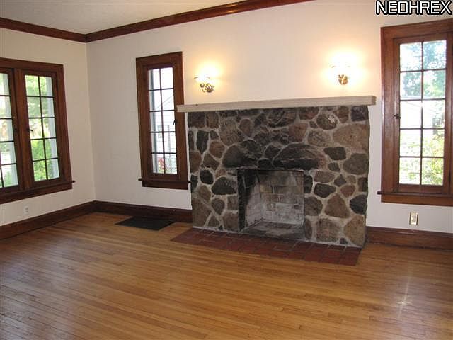 1st image of 431 E 266th St
