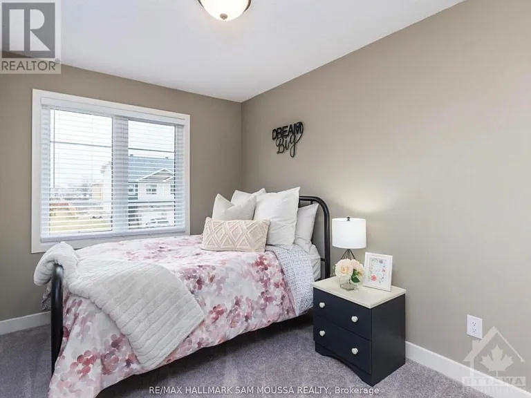 24 Staples Blvd — Photo 12