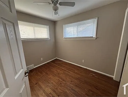 6118 Hancock Ave — Photo 11