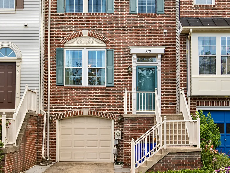 529 Sugarbush Cir — Photo 9