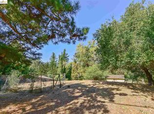4685 Commonwealth Dr, Oakland, CA 94605