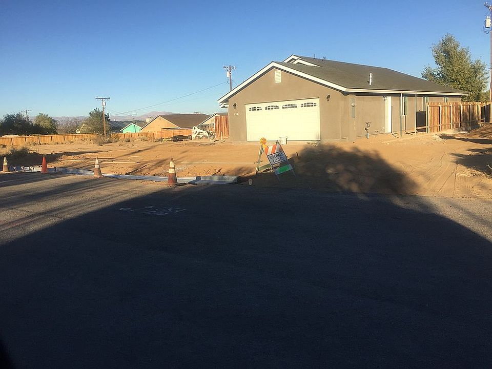 2nd image of 1402 Porter St