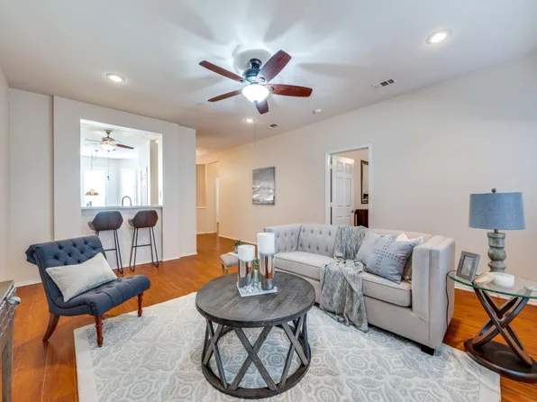 3245 Judge Holland Ln, Plano, TX 75025