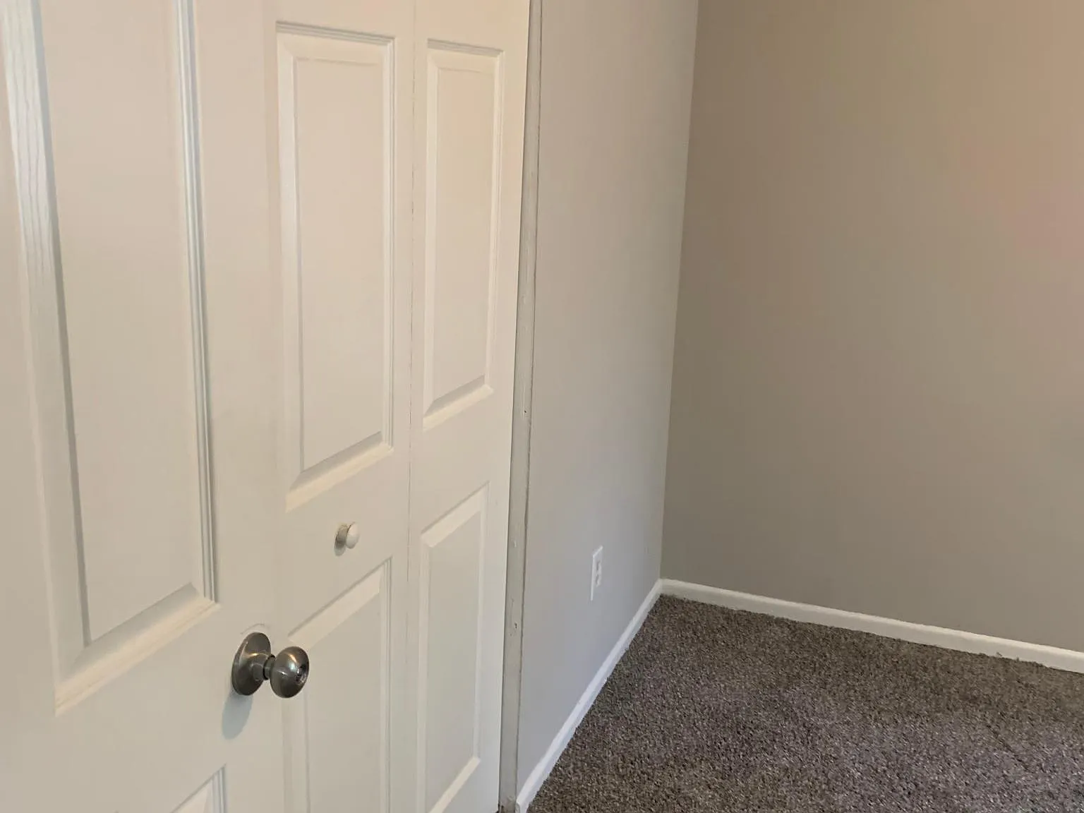 7503 Rutledge rd 40258 — Photo 4