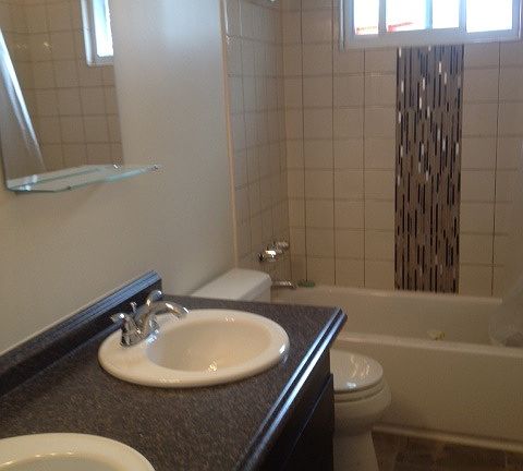 5th image of 4 Renee Ct