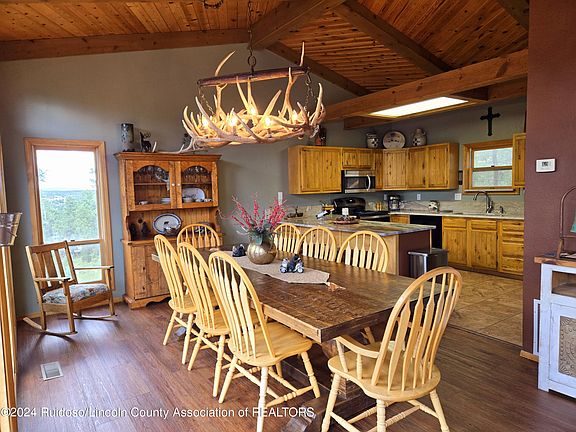 5th image of 157 Del Monte Dr