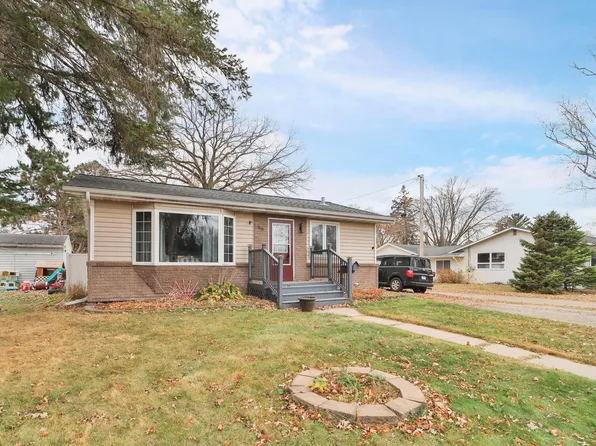 1214 K St NE, Brainerd, MN 56401