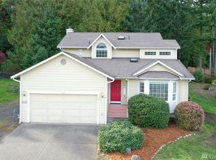 5308 Harbor Ridge Dr, Bremerton, WA 98312