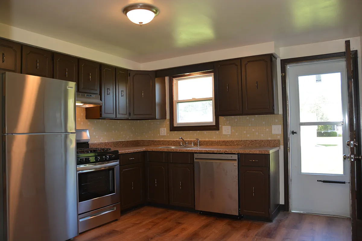 Building Photo - 72 Glenhaven Dr #1