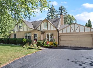 303 Linden Rd, Northbrook, IL 60062