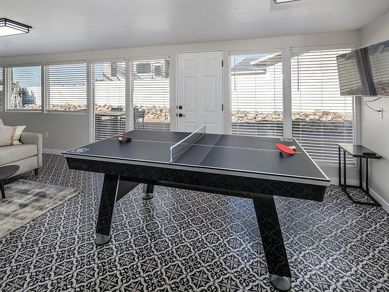 2199 Cosnina Dr — Photo 31