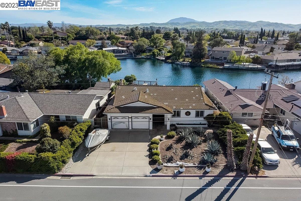 70 E Lake Dr, Antioch, CA 94509 Zillow