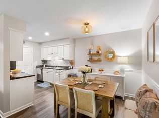 1402 Camp Rd APT 1H, Charleston, SC 29412