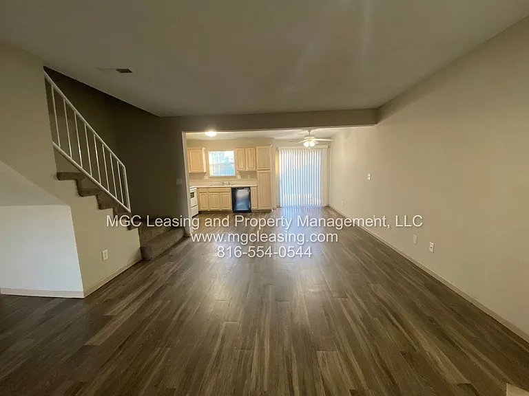 1101 Garden Dr #1107 — Photo 4