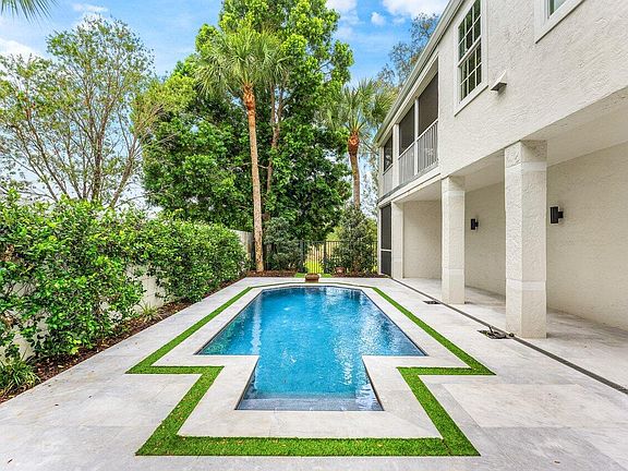2nd image of 11847 Pebblewood Drive