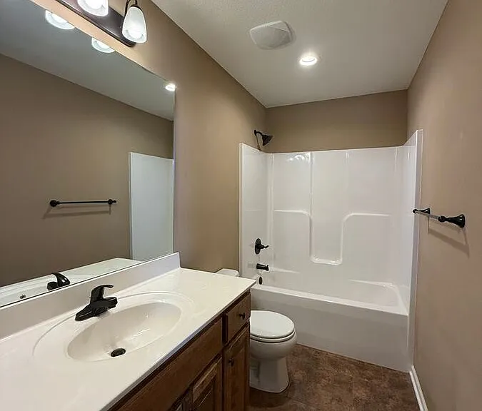21743 Johnson Ct — Photo 9