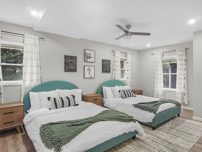 7208 Rockledge Dr — Photo 20