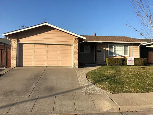 1445 Sonoma Dr Photo 1