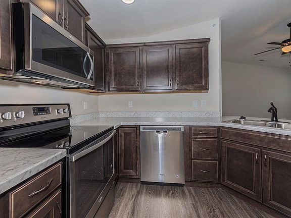 httpphotos.listhub.net CINCYMLS 1542426 3 lm 20171006T203152