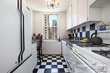 Sold by NextStopNY