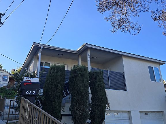 2nd image of 422 W Graves Ave