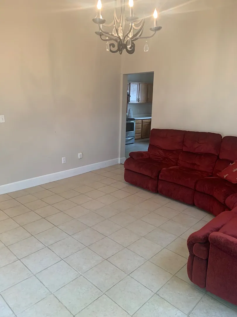 606 California Street — Photo 4