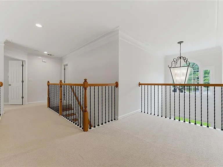 5398 Windsor Green Ct SE — Photo 59