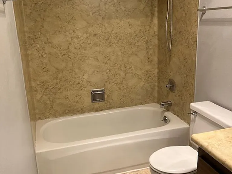 2910-2920 SW Dolph Ct — Photo 12
