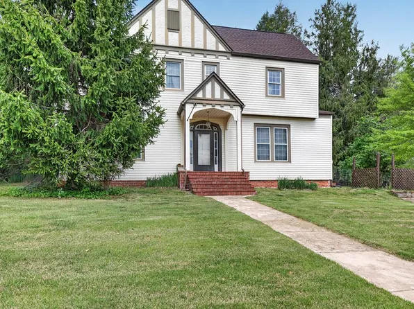 937 W Lee Hwy, Chilhowie, VA 24319
