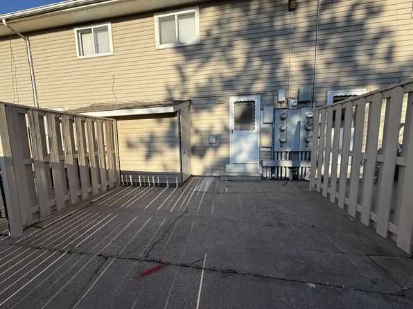 340 Elm St W APT 3