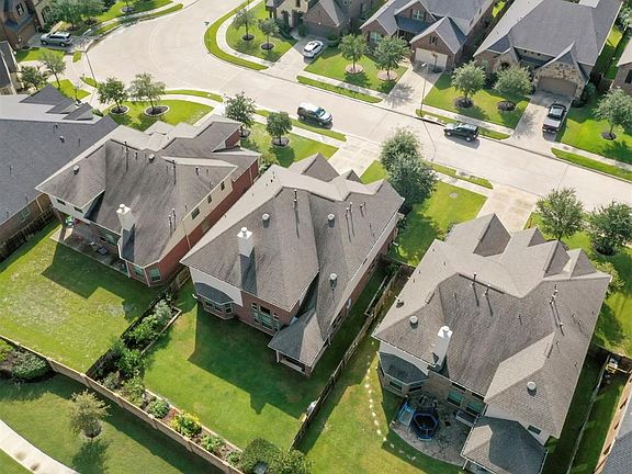 4th image of 27514 Wilson Run Ln