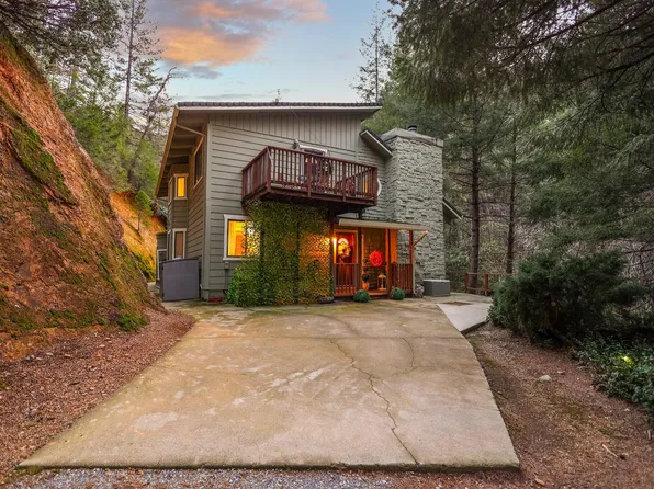 19563 Roaring Brook Way, Lakehead, CA 96051