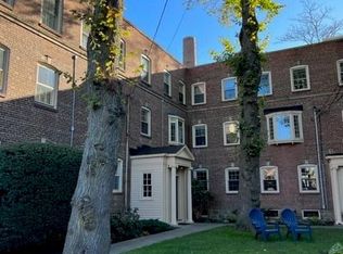 62 Rowsley St APT 2, Bridgeport, CT 06605