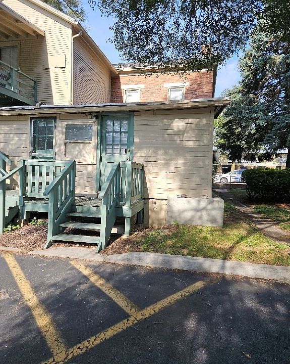 1st image of 18 N Main St #18