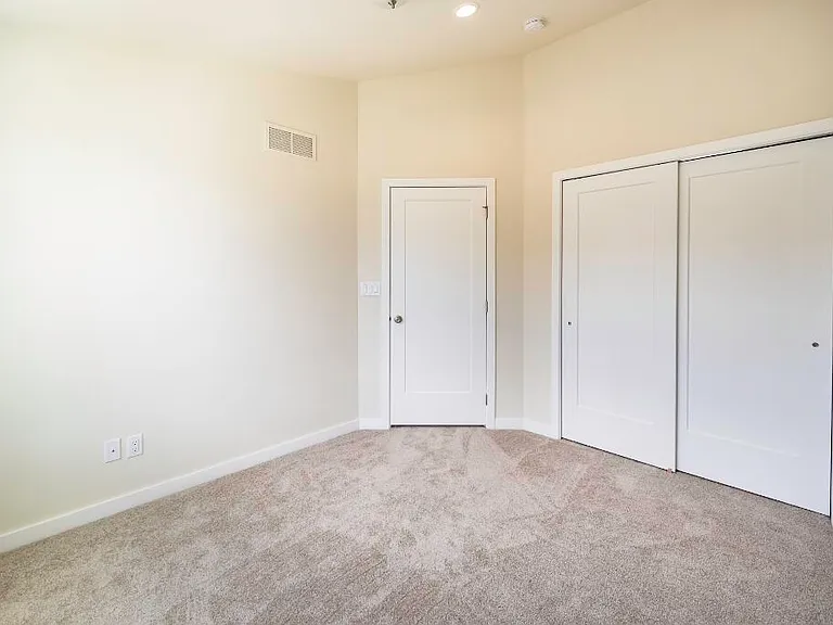 2843 Hardwick Rd — Photo 30