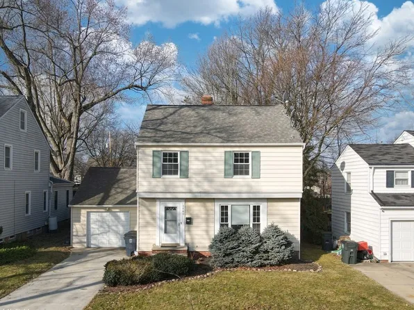 1440 Grenleigh Rd, Lyndhurst, OH 44124