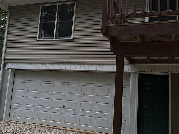Attached 2 Car Garage