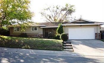 3rd image of 5720 Nonnie Ave
