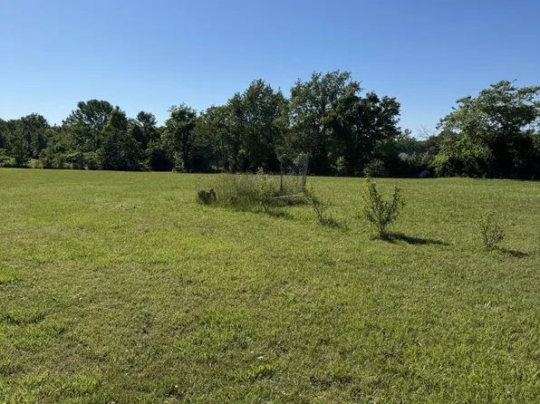 4602 Washington Rd, Greenbrier, TN 37073