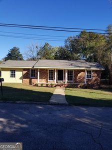305 S 17th Ave, Lanett, AL, 36863