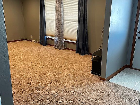 Beautiful picture window