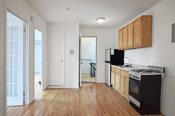 Rented by Coda Real Estate NYC | media 5