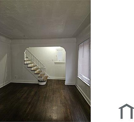 3rd image of 9172 Yorkshire Rd