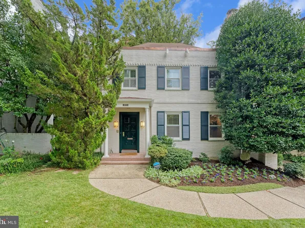 3073 Cleveland Ave NW, Washington, DC 20008