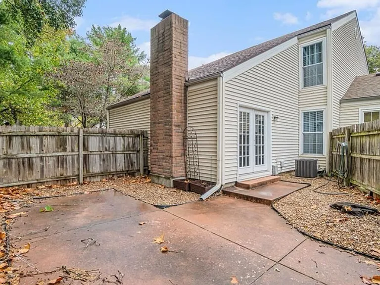 8067 N Stoddard Ave — Photo 18