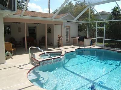 2nd image of 3365 Lake View Cir