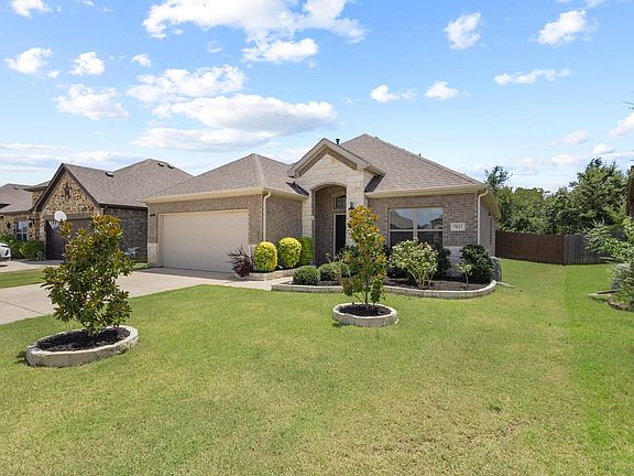 2nd image of 7822 Cottonwood Dr