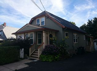 189 Manthorne Rd, West Roxbury, MA 02132