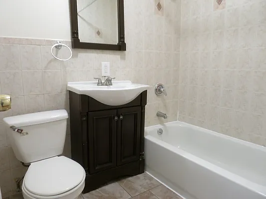 Rented by MNS | media 17