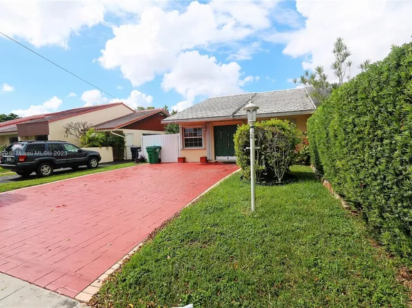 842 SW 89th Ave #A, Miami, FL 33174